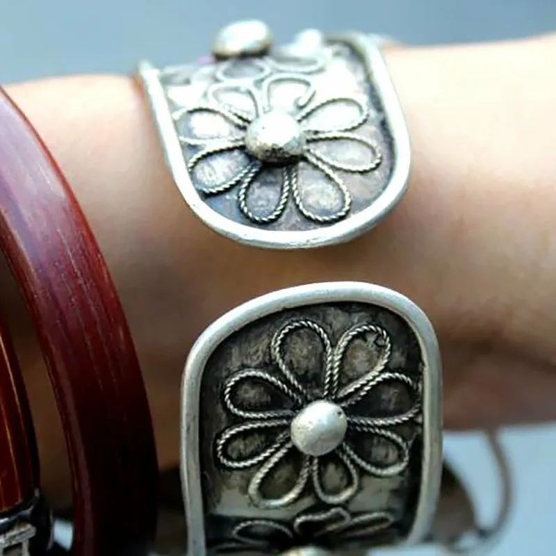 Delicately Embroidered CHinese Miao Silver Wide Cuff